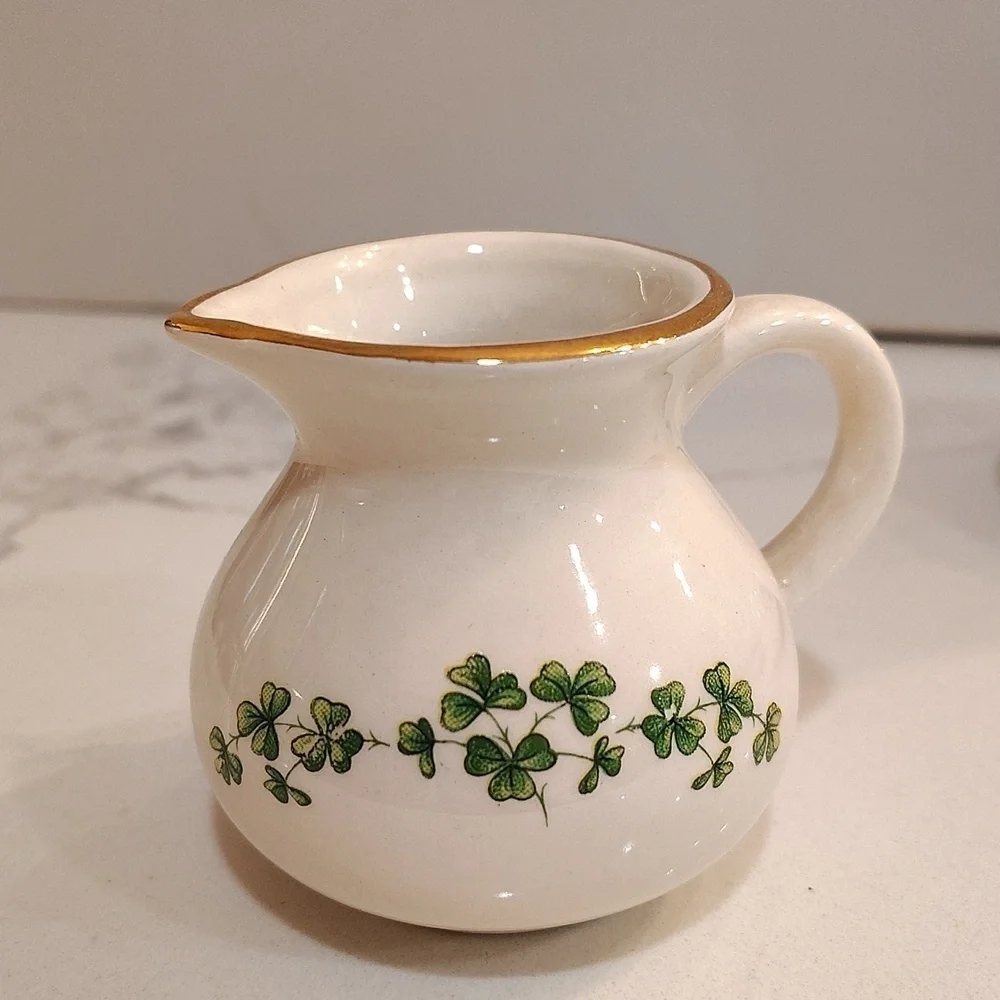 Carrigcraft County Cork Ireland  creamer sugar clover print white green gold rim